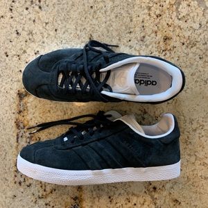 Adidas Originals women’s gazelle black